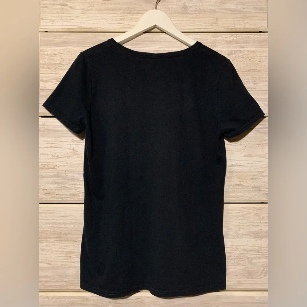 Black Widow Loot Crate Exclusive T-Shirt - Picture 3 of 3